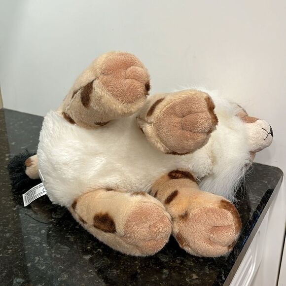 Destination Nation Lynx Plush Stuffed Animal by Aurora. Size 13” - Picture 6 of 8